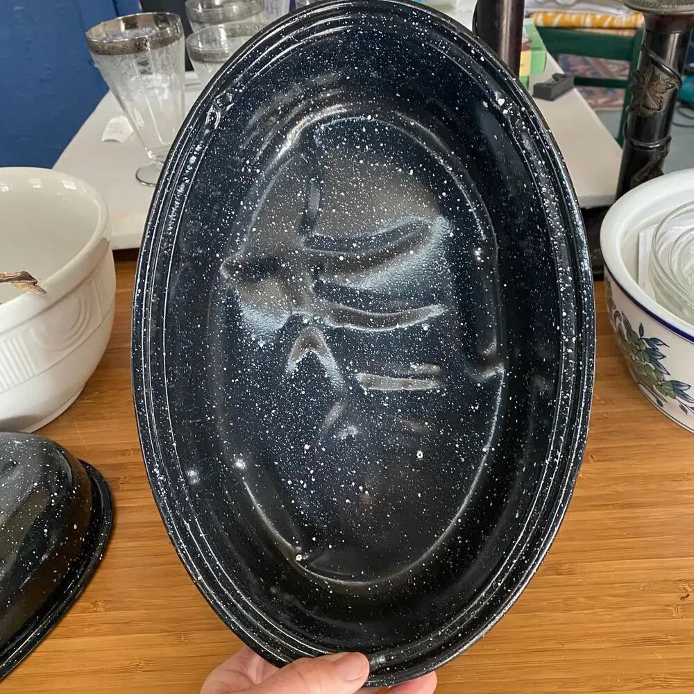Black Oval Speckle Enamel Covered Roaster‎ Cooker w Lid PRISTINE!